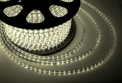 Лента светодиодная 220В, SMD5050, 60 LED/м, Теплый белый, 13х8мм,с кабелем питания, IP67 NEON-NIGHT