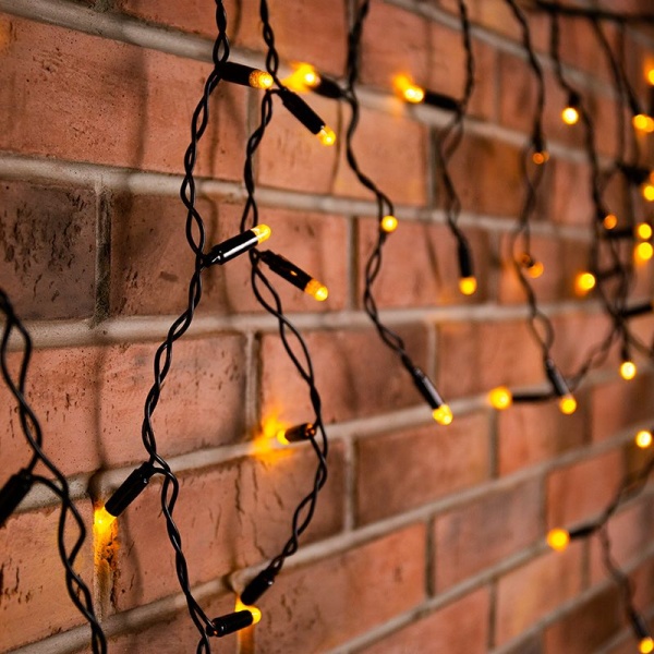 Гирлянда светодиодная Бахрома (Айсикл) 4,8х0,6м 176 LED ТЕПЛЫЙ БЕЛЫЙ черный ПВХ IP65 постоянное свечение 230В нужен блок 303-500 NEON-NIGHT